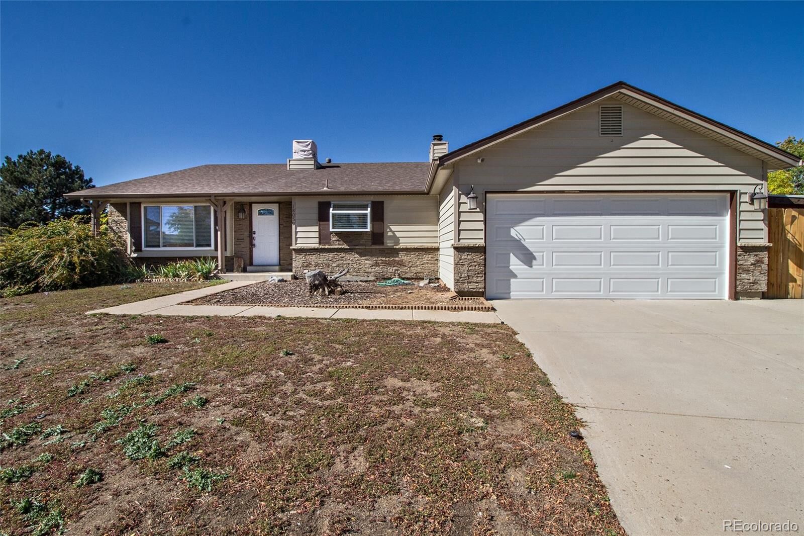 Property Photo:  18059 E Pacific Place  CO 80013