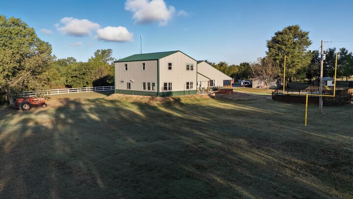 Property Photo:  1370 N River Rd  KS 67110 