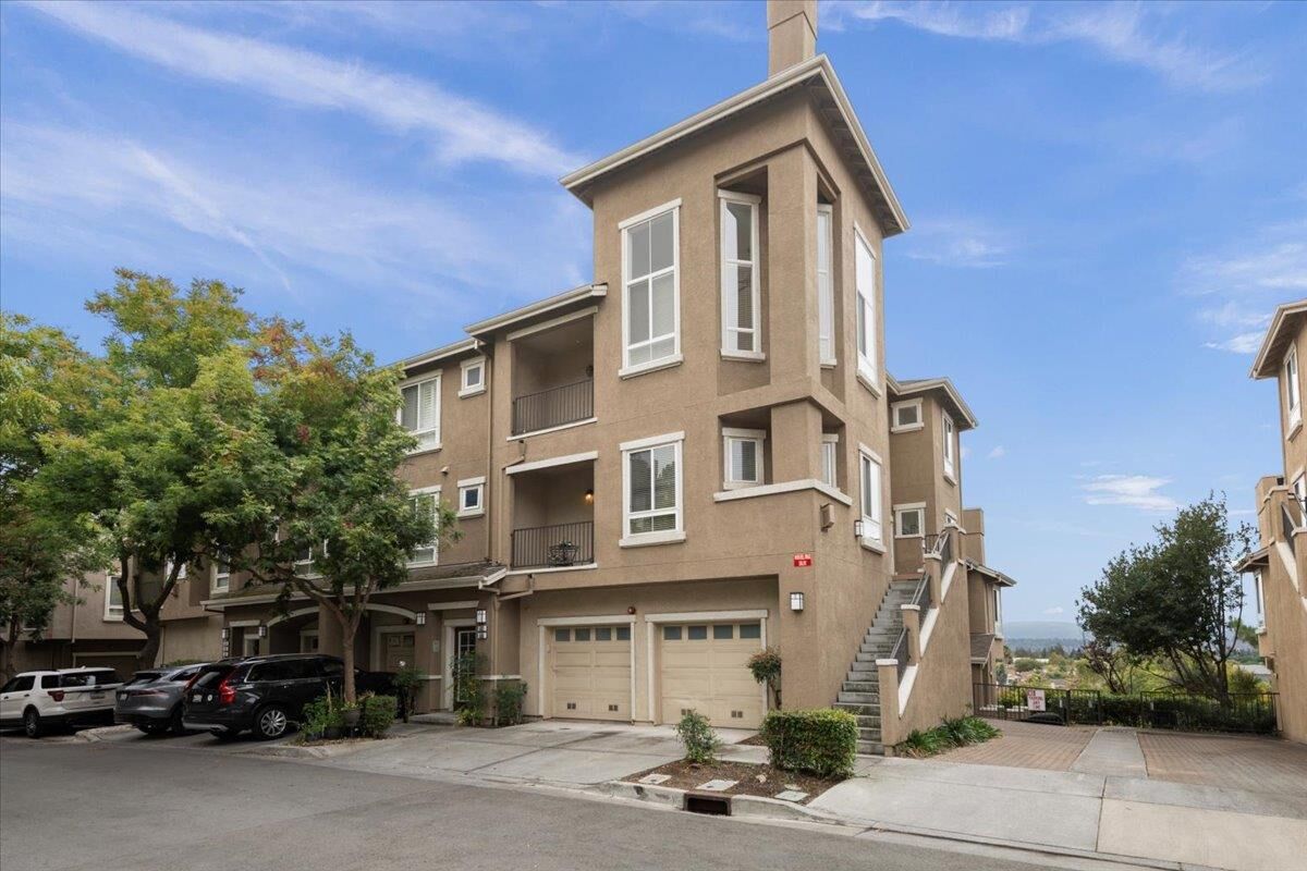 Property Photo: 586 Marble Arch Avenue CA 95136