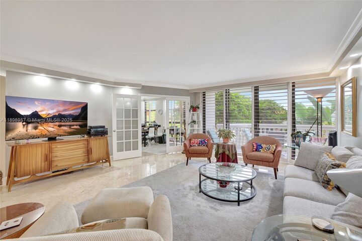 1000 Island Blvd 302  Aventura FL 33160 photo
