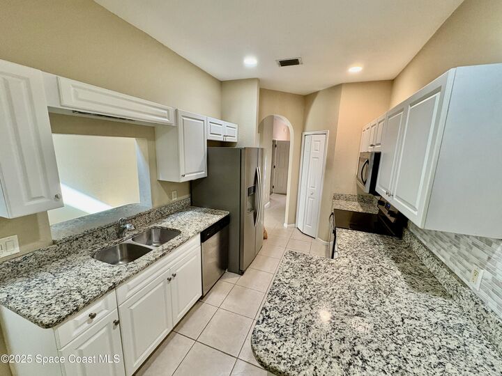 Property Photo:  163 King Neptune Lane  FL 32920 