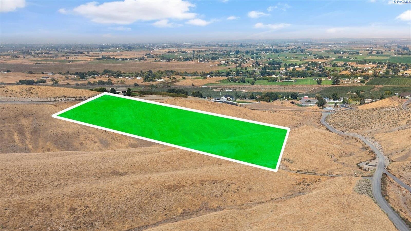 Property Photo: Nka 1522 Pr SW WA 99350