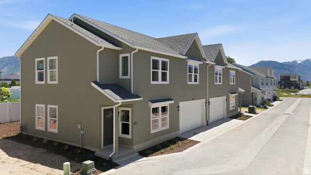 Property Photo: 731 S Harrison Dr 25 UT 84663
