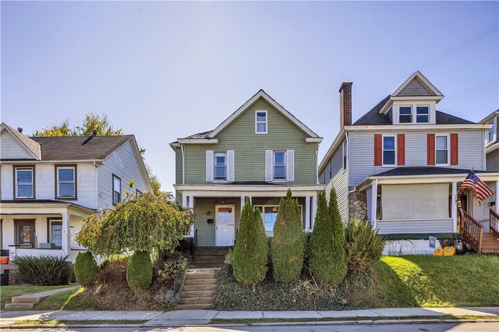 Property Photo:  411 Franklin Ave  PA 16117 