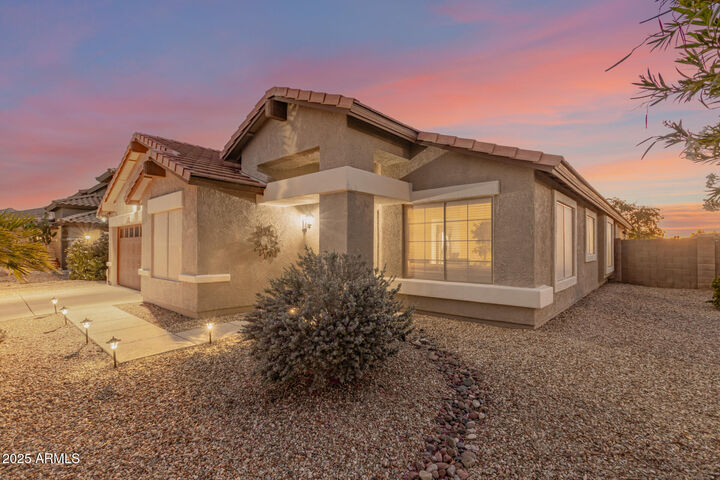 Property Photo: 7004 S 30th Avenue AZ 85041