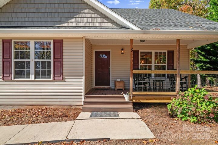 Property Photo:  5 Damascus Road  NC 28701 