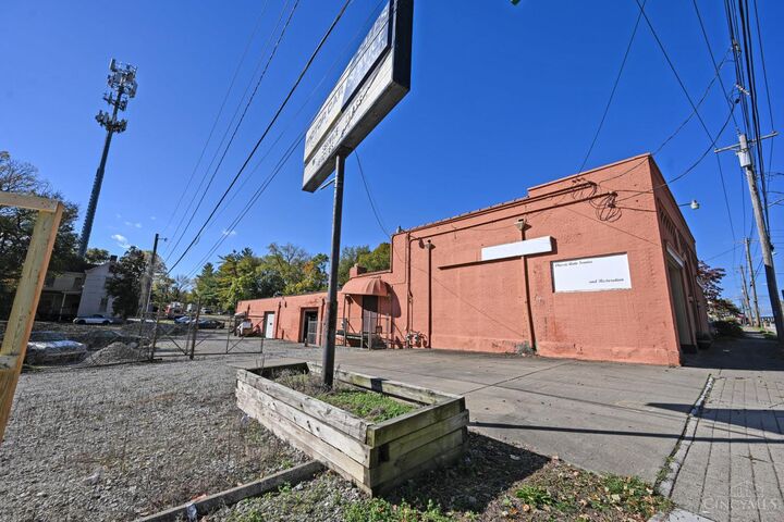 Property Photo:  6611 Madison Road  OH 45227 