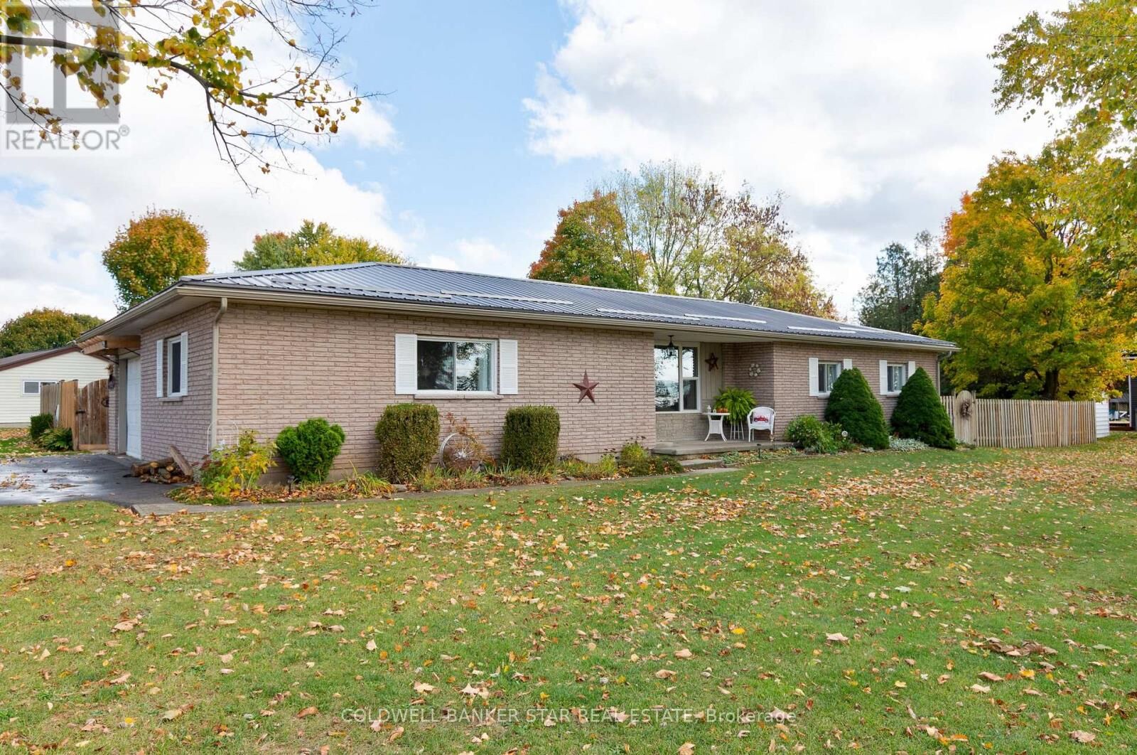 Property Photo:  35613 Victoria Street  ON N0L 1K0 