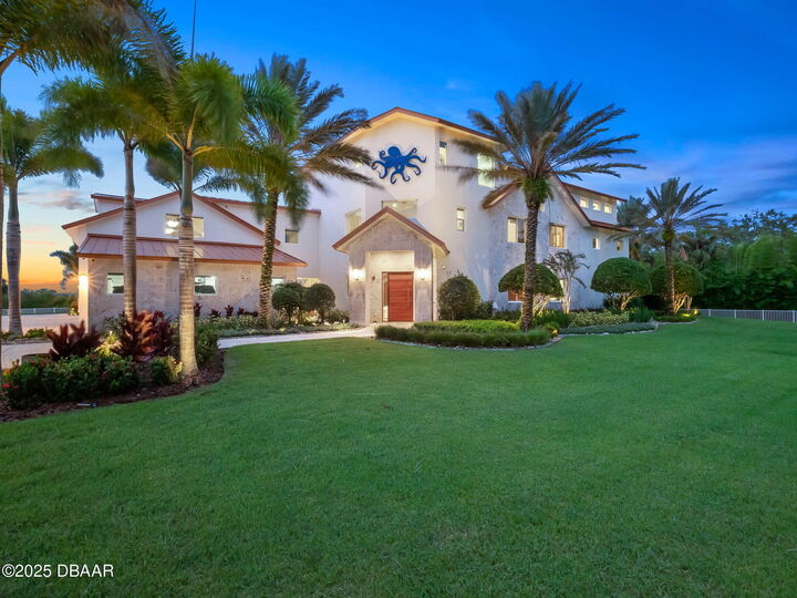 Property Photo:  1511 S Riverside Drive  FL 32168 