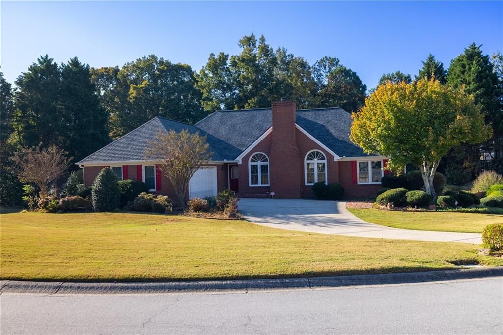 Property Photo:  2955 Windsong Park Lane  GA 30019 