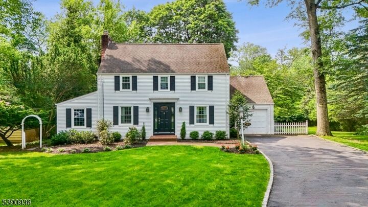 Property Photo: 80 Great Oak Drive NJ 07078