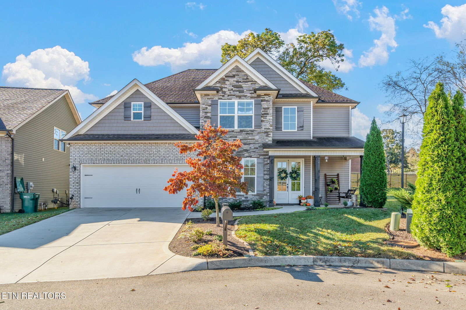 Property Photo: 8934 Highbury Way TN 37922