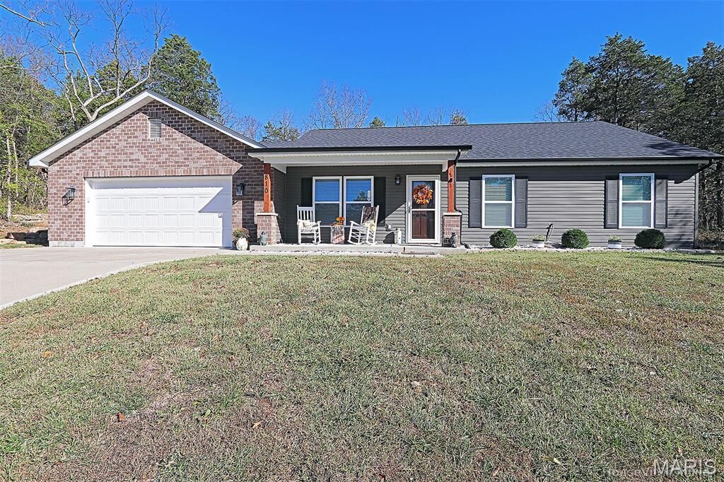 Property Photo: 810 Charmaine Drive MO 63628