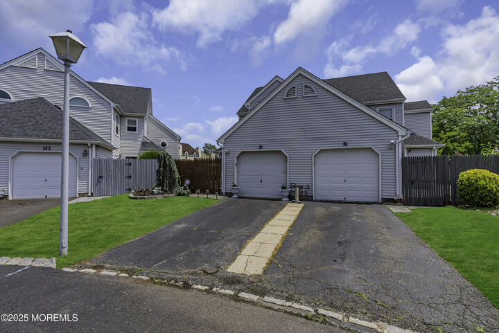 Property Photo:  9 Robinson Court  NJ 07728 