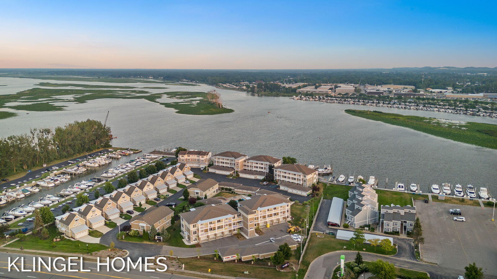 Property Photo:  930 W Savidge Street  MI 49456 