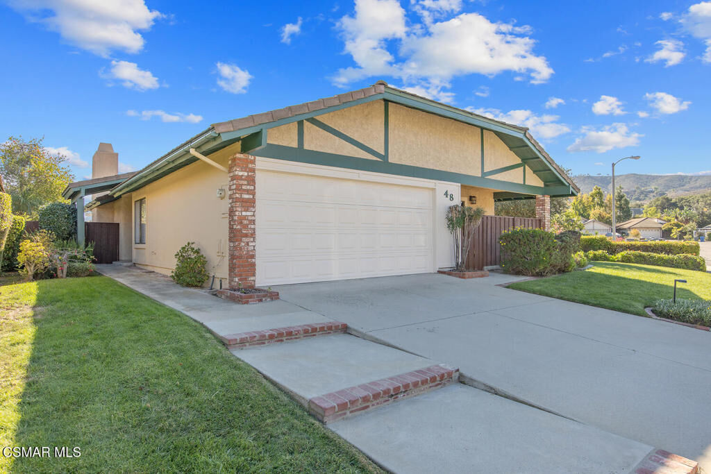 Property Photo: 48 Ilex Drive CA 91320