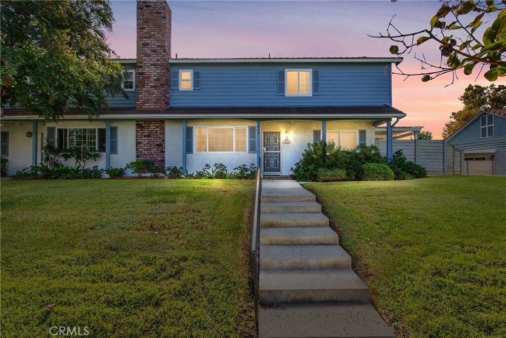 Property Photo:  1562 E Citrus Avenue  CA 92374 