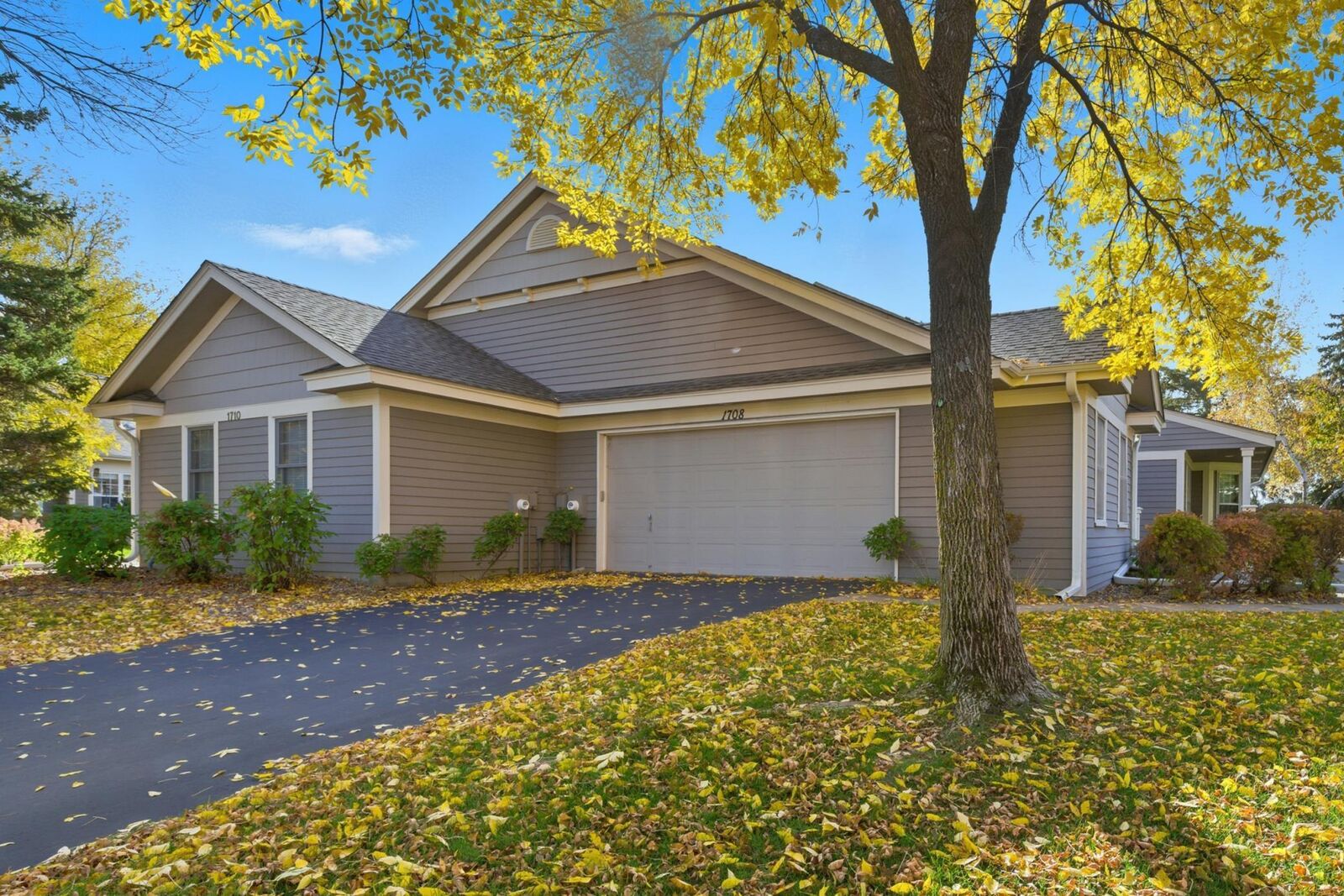 Property Photo: 1708 Kerry Lane MN 55125