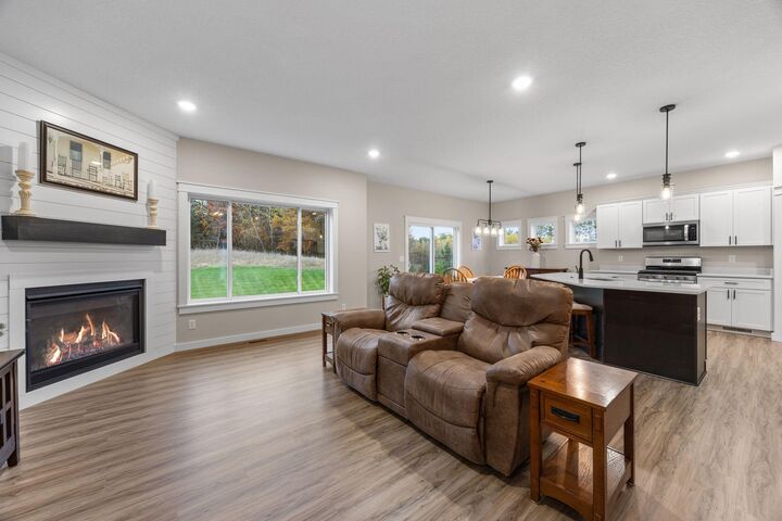 Property Photo: 26030 24th Street W MN 55398