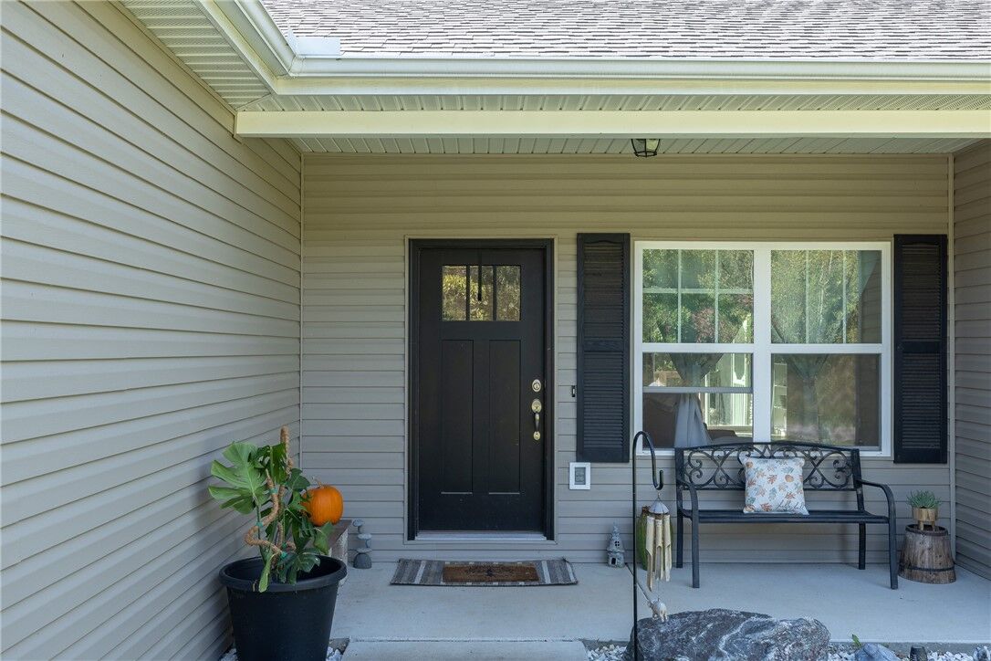 Property Photo: 7 Boreland Lane AR 72715