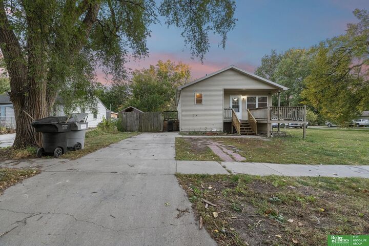 Property Photo: 3909 Madison Avenue NE 68504