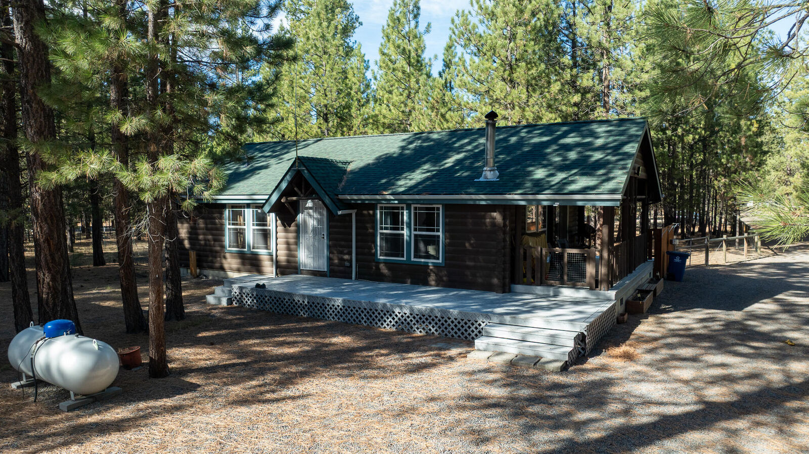 Property Photo: 14973 Ponderosa Loop OR 97739