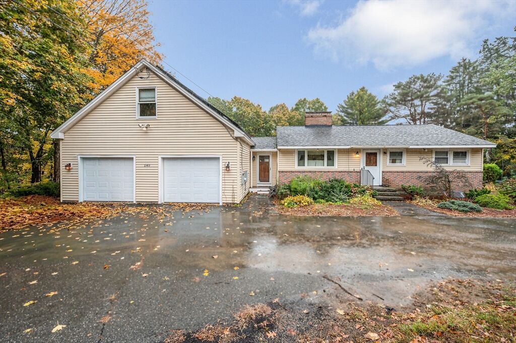 Property Photo: 240 Larch Row MA 01984