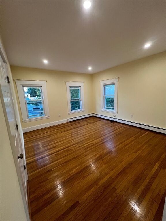 Property Photo:  167 Middle St 2  MA 02184