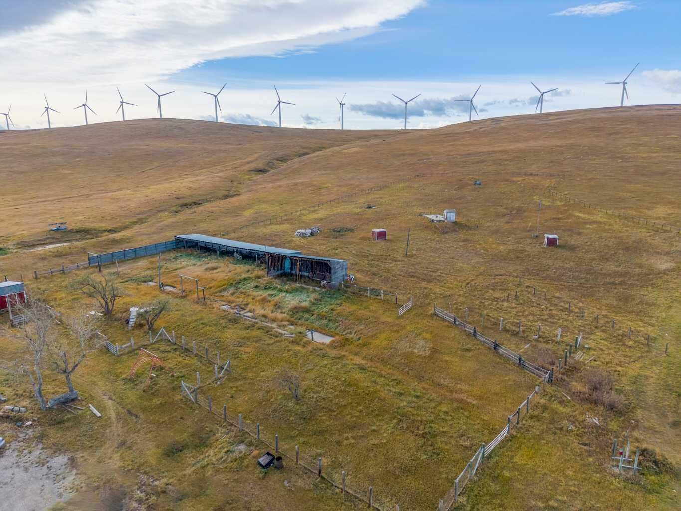 Property Photo:  73 Twp Road  AB T0K 0P0 