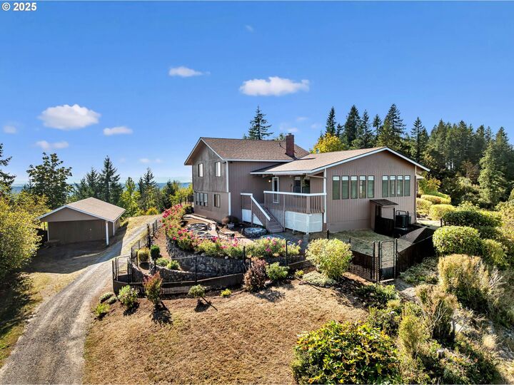 Property Photo: 18010 NE 391st St WA 98601