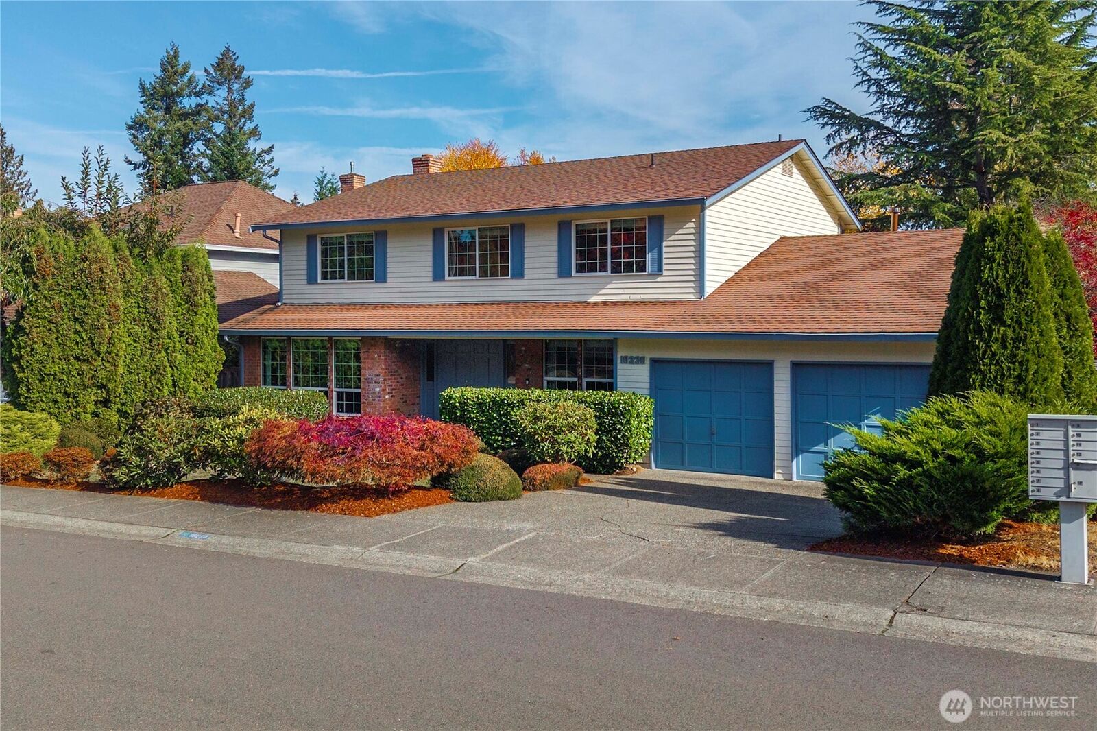 Property Photo: 18220 149th Avenue SE WA 98058