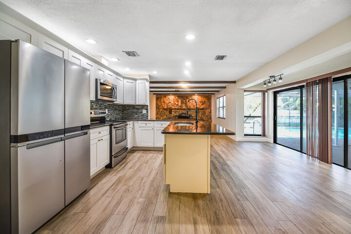 Property Photo:  8385 NW 14 Street  FL 33065
