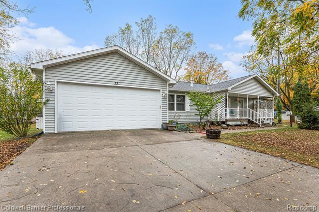 Property Photo: 33 Union Street MI 48446