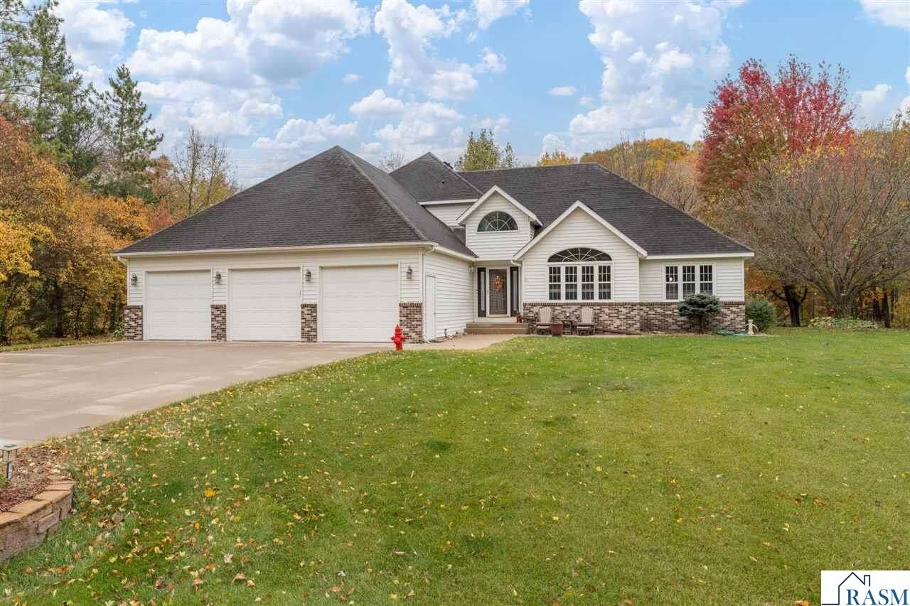 Property Photo: 3136 River Meadows Drive MN 56001
