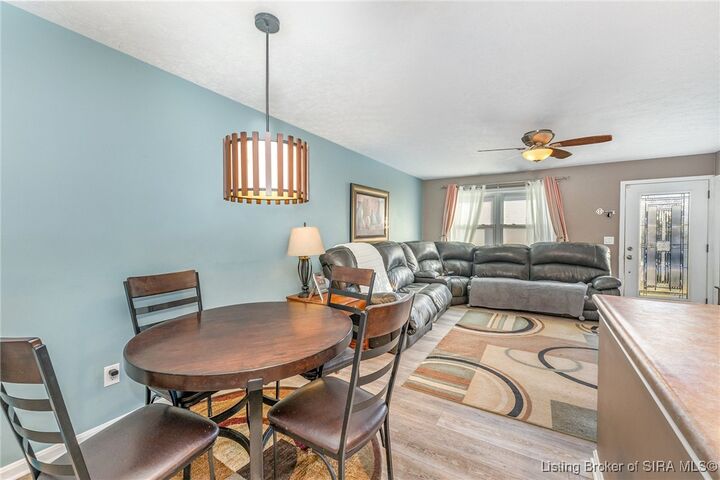 Property Photo: 484 Brookridge Circle IN 47150