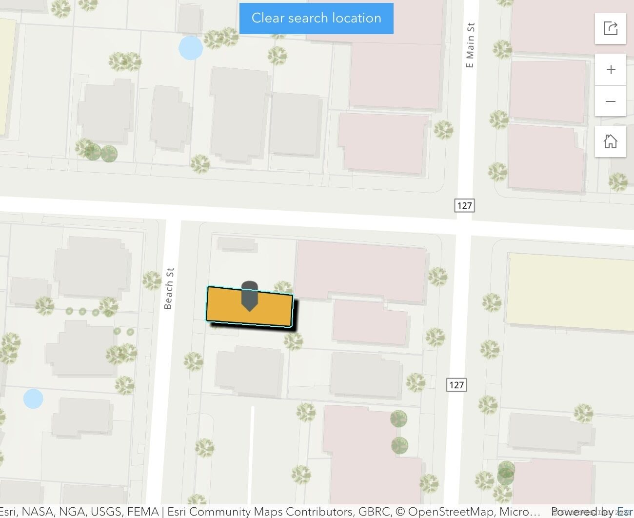 Property Photo:  300 Beach Street  CT 06608 