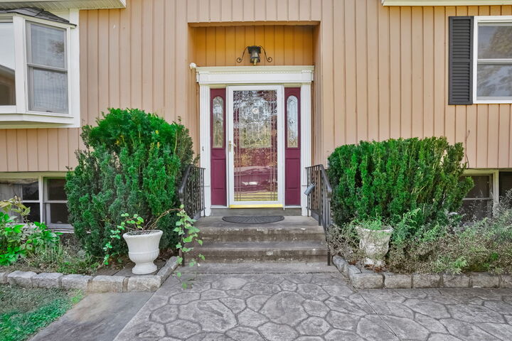 Property Photo:  34 Merrimac Drive  CT 06611