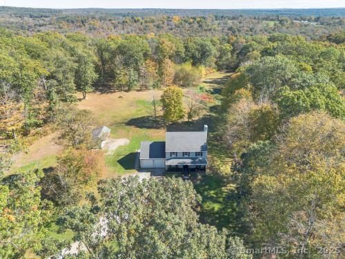 Property Photo:  71 Blue Hill Road  CT 06334
