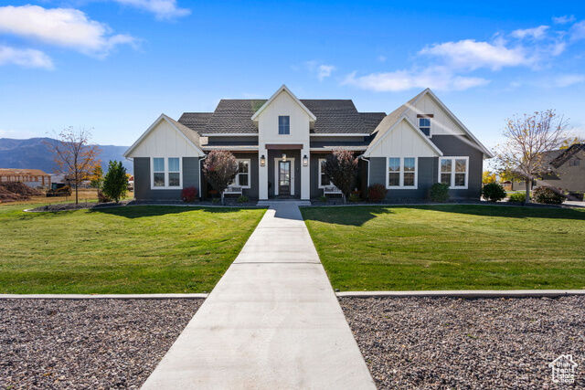 Property Photo: 471 W 2300 S UT 84701