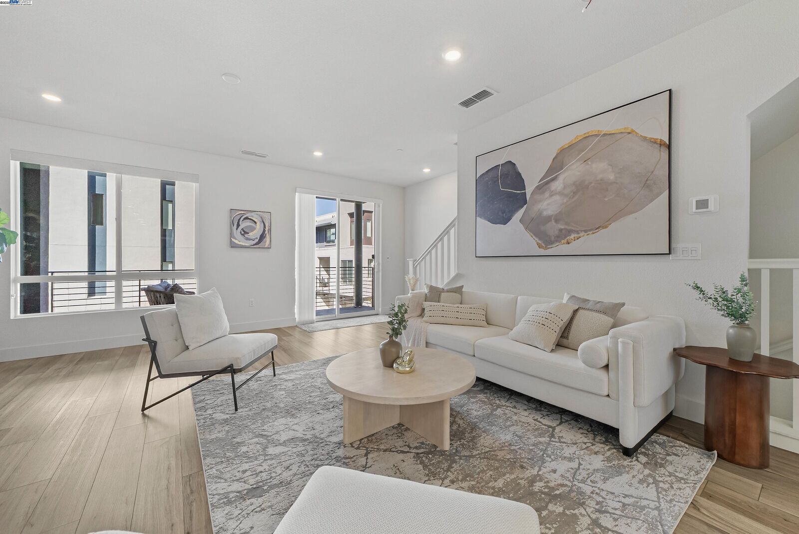 Property Photo: 3285 Internet Cmn 1005 CA 94538