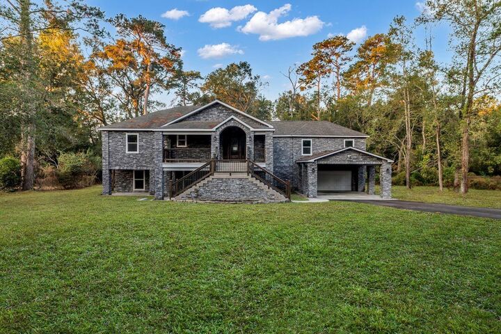 83 White Oak Drive N  Woodbranch TX 77357 photo