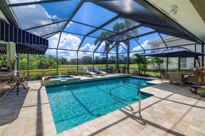 Property Photo: 10812 Winding Stream Way FL 34212