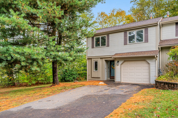 Property Photo: 1 Uplands Way 1 CT 06033