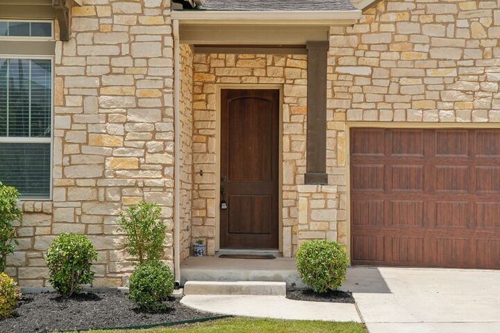 Property Photo: 134 Summer Square Drive TX 78737