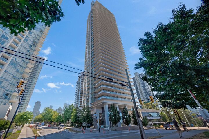 Property Photo:  1888 Gilmore Avenue 4402  BC V5C 0L2