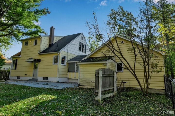 Property Photo:  1664 Dodge Road  NY 14051