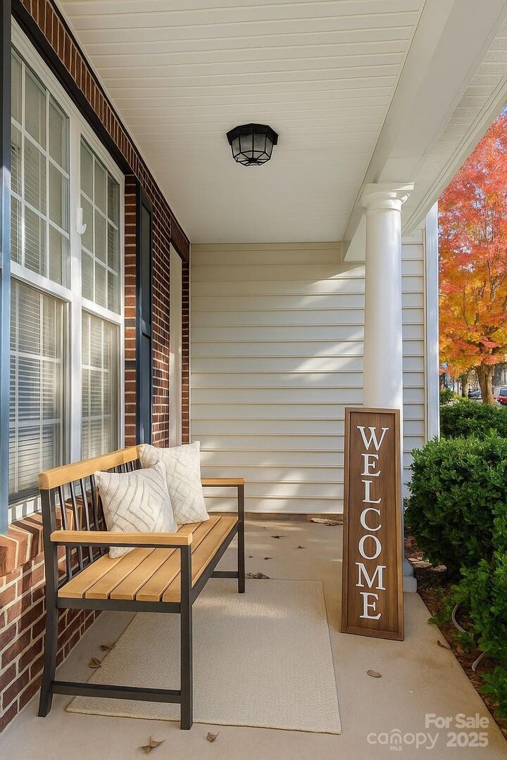 Property Photo:  13801 Holly Stream Drive  NC 28078 