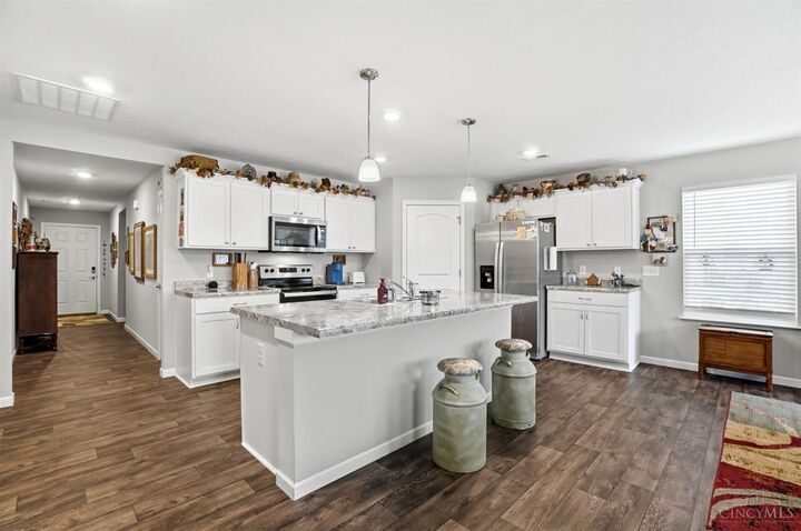 Property Photo: 921 Third St OH 45067