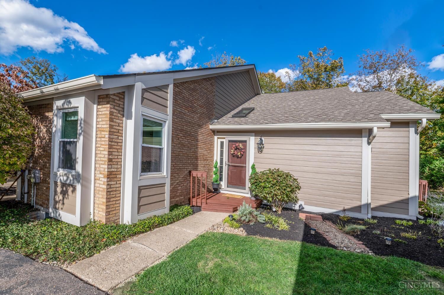 Property Photo:  11730 Gable Glen Lane  OH 45249 