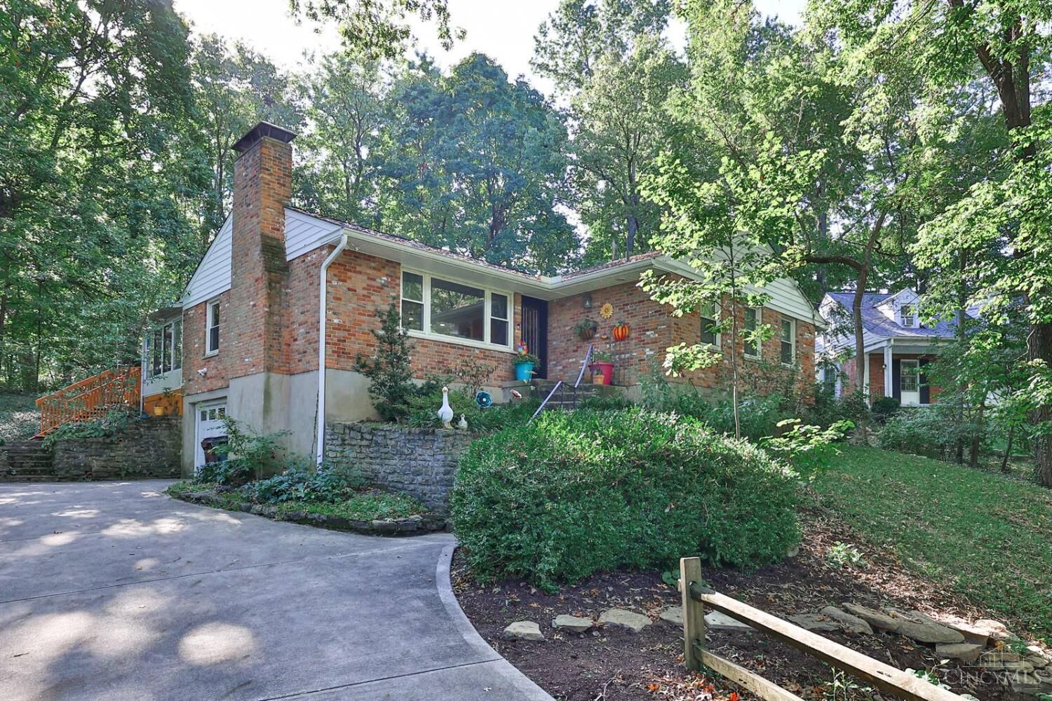 Property Photo:  1012 Mary Lane  OH 45215